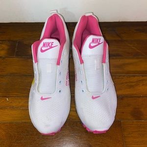 Nike Air Max 21.